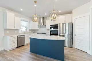 1368 Trisail Terrace, Wilmington, NC 28412 – photo 22: 1368 Trisail kitchen 3