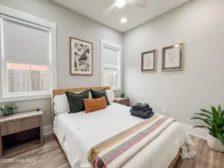 504 Ocean Boulevard Unit B, Carolina Beach, NC 28428 – photo 10: IMG_8128