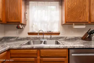 623 Queens Creek Road, Hubert, NC 28539 – photo 15: 015-623 Queens Creek-15