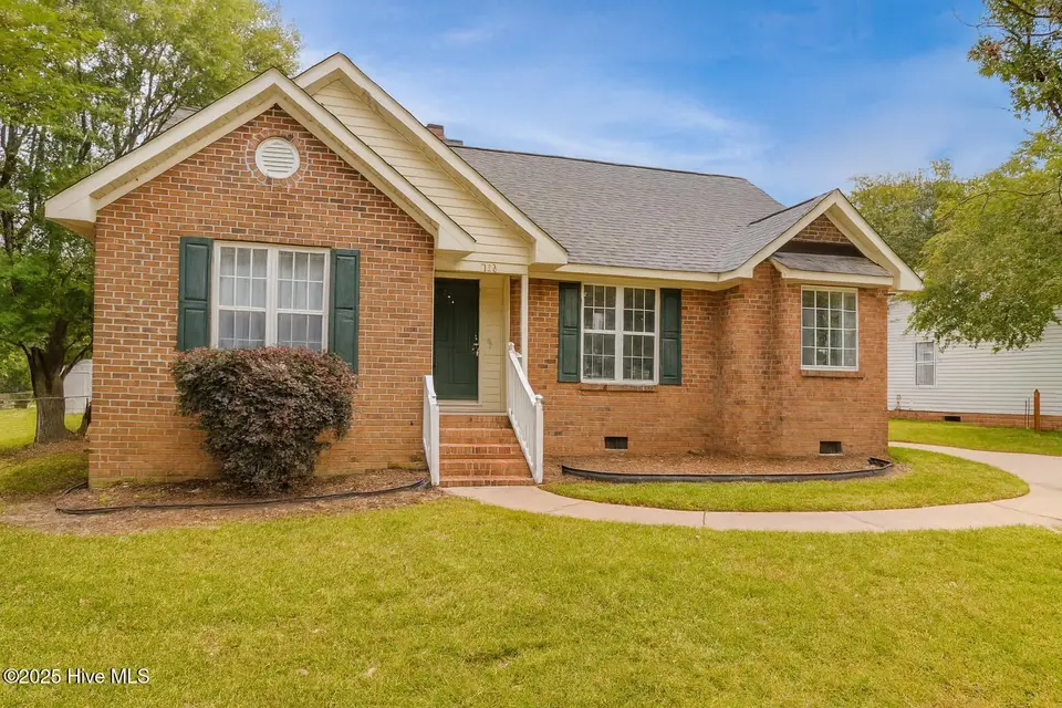 122 Arbor Drive, Greenville, NC 27858 – photo 1 of 24: Front