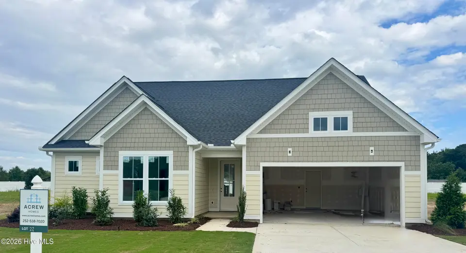 1773 Dixon Grove Lane, Grimesland, NC 27837 – photo 1 of 20: IMG_0848