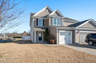202 Spinnaker Street A, Elizabeth City, NC 27909 – photo 2: 2-web-or-mls-202-spinnaker-st-a