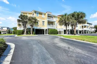 700 Ocean Drive Unit 104, Oak Island, NC 28465 – photo 3: 700OceanDriveUnit104-3