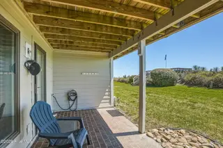 289 Salter Path Road 10, Pine Knoll Shores, NC 28512 – photo 15: Ocean Front Covered Patio