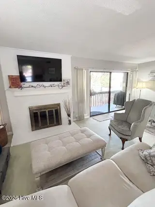 250 Sugar Gum Lane # 252, Pinehurst, NC 28374 – photo 4: Living room 1 neu