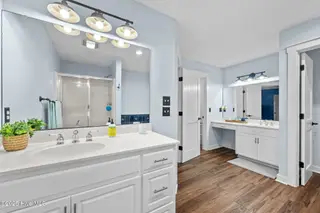2007 Royal Pines Drive, New Bern, NC 28560 – photo 18: Primary Bath