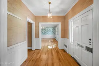 306 S Howard Circle, Tarboro, NC 27886 – photo 5: Foyer