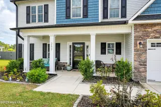 257 W Broughton Lane, Rocky Point, NC 28457 – photo 4: 100_a7401304_skyvue