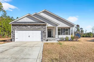 401 Mccall Drive, Jacksonville, NC 28540 – photo 1: 01