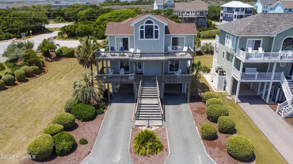 103 N Permuda Wynd Drive, North Topsail Beach, NC 28460 – photo 1 of 61: Welcome to 103 Permuda Wynd Drive!