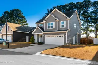 825 Jade Lane, Winterville, NC 28590 – photo 5: 20260113 MLS K_Holloman 825 Jade Ln Wint