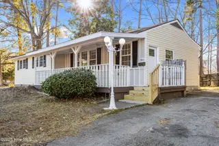501 Oak Lane, Jacksonville, NC 28540 – photo 3: 43-web-or-mls-501 Oak Ln. 95