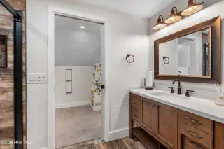 418 Vicksburg Court, Havelock, NC 28532 – photo 21: Bathroom 2