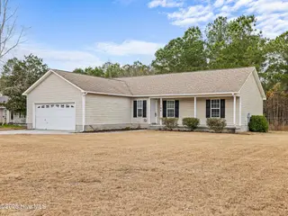 186 Liberty Park Road, Jacksonville, NC 28540 – photo 3: 025a3442