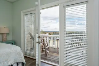 104 Sea Oaks Court, North Topsail Beach, NC 28460 – photo 20: bedroom-01c