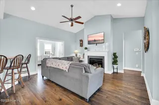 916 Sloop Point Loop Road, Hampstead, NC 28443 – photo 12: 12-IMG_1132