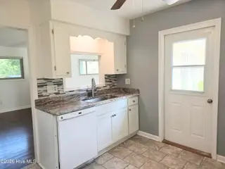 114 Quarterdeck, New Bern, NC 28562 – photo 15: 20260902_103202~2