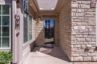 125 W Chelsea Court, Southern Pines, NC 28387 — 3-bedroom condo in Mid South Club, Southern Pines, NC, photo 5 of 45: Entrance