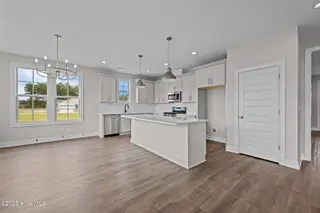 2006 Brighton Drive, New Bern, NC 28562 – photo 12: 18-web-or-mls-DSC_7237