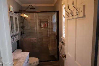 1426 Pocosin Road, Winterville, NC 28590 – photo 19: View 1 of Primary Bath