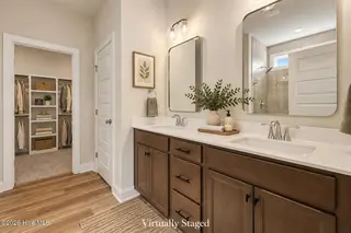 14 Kizzy Drive, Selma, NC 27576 – photo 21: Virtually staged ensuite