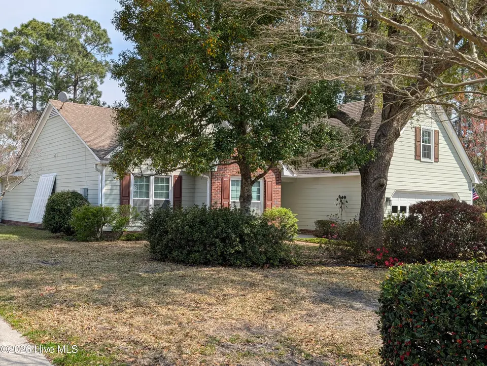 6641 Shire Lane, Wilmington, NC 28411 – photo 1 of 38: Full View