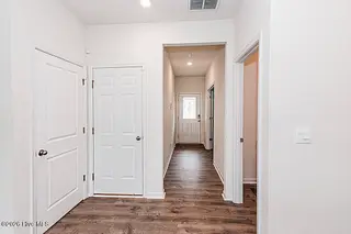 1226 Middlecrest Drive, Rocky Mount, NC 27804 – photo 22: 22-Entry Foyer