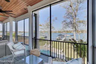 823 Chadwick Shores Drive, Sneads Ferry, NC 28460 – photo 22: 019_img_1778_847
