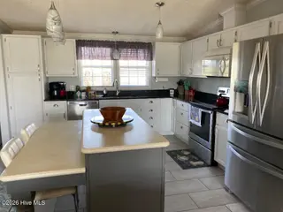 6740 Stantonsburg Road, Farmville, NC 27828 – photo 7: kitchen
