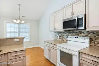 4934 Alamance Drive SE, Southport, NC 28461 — 4-bedroom home in Seaspray Cove, Southport, NC, photo 17 of 64