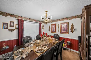 2917 Ellsworth Drive, Greenville, NC 27834 – photo 9: 14_2917_Ellsworth_Drive-Dining_room-0008