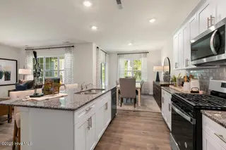 3048 Platinum Circle, West End, NC 27376 – photo 8: Kitchen