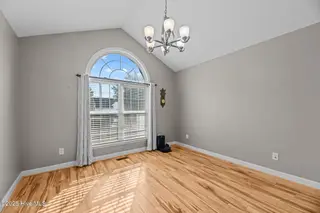 114 Iverson Lane, New Bern, NC 28562 – photo 7: 15-web-or-mls-DSC_5392