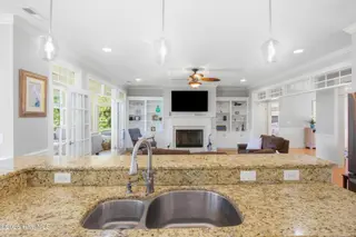 1012 Pelican Drive, New Bern, NC 28560 – photo 24: 1012 Pelican Drive