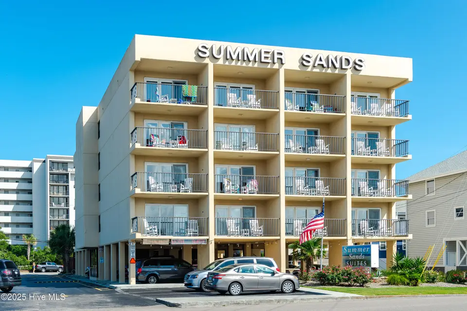 104 S Lumina Avenue Unit 103, Wrightsville Beach, NC 28480 — 1-bedroom condo in Summer Sands Condominiums, Wrightsville Beach, NC, photo 1 of 20