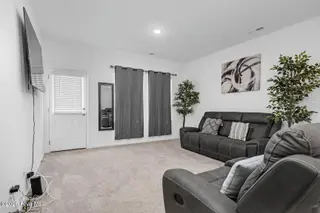 2903 Cliff Court W, Wilson, NC 27893 – photo 4: 006-2903CliffCourtWest-Wilson-NC-27893-S