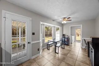 400 Carolina Pines Boulevard, New Bern, NC 28560 – photo 13: Bay Window Breakfast Area