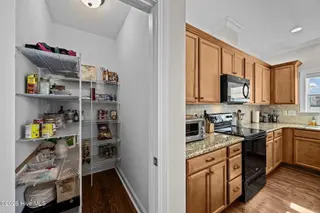 2417 Charity Lane, Winterville, NC 28590 — 3-bedroom home in Colony Woods South, Winterville, NC, photo 17 of 48: 2417 Charity Ln