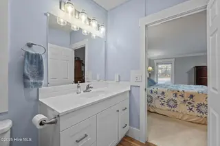 166 Watts Landing Road, Hampstead, NC 28443 – photo 22: Master Bathroom