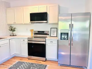 498 Arvida Spur Road, Rocky Point, NC 28457 – photo 8: IMG_2320