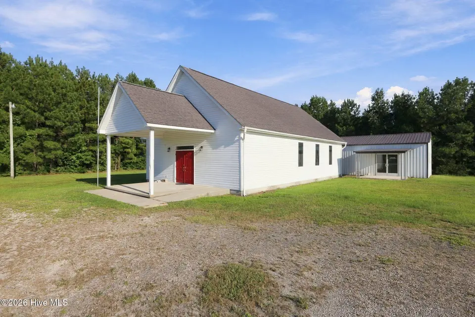 4500 Adams Creek Road, Havelock, NC 28532 — home, Havelock, NC, photo 1 of 38: 5-web-or-mls-0C0A5210