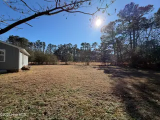 2662 E Nc 102 E, Ayden, NC 28513 — 2-bedroom home, Ayden, NC, photo 2 of 11: IMG_7541