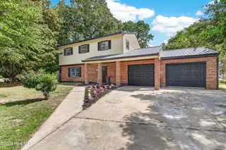 432 Regalwood Drive, Jacksonville, NC 28546 – photo 1