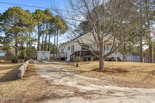 139 Bayshore Street, Sea Level, NC 28577 – photo 5: 7-web-or-mls-1S3A7311