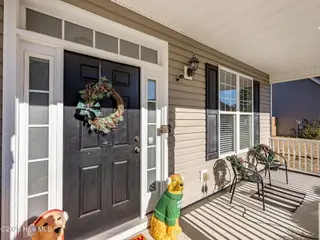 123 Beagle Drive, Hubert, NC 28539 — 3-bedroom home in Henderson Bluff, Hubert, NC, photo 5 of 50: 6-web-or-mls-PC220605