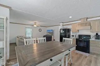 1087 Alvin Street SW, Supply, NC 28462 — 3-bedroom manufactured home in Tropical Shore, Supply, NC, photo 18 of 30