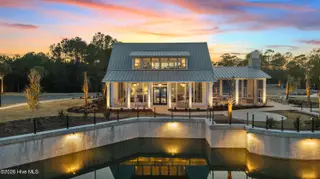 536 Glitter Bay Loop, Shallotte, NC 28470 — 5-bedroom home in Solserra, Shallotte, NC, photo 18 of 44: Clubhouse