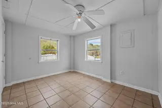 1027 S Shore Drive, Surf City, NC 28445 – photo 14: 13-web-or-mls-_RAD8083