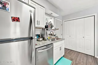 208 Old Oak Road, Elizabeth City, NC 27909 – photo 14: 23-web-or-mls-IMG_8339_edit