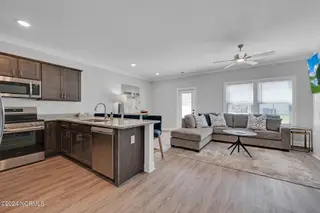 2200 S Kali Lane B, Greenville, NC 27834 – photo 3: Unit B N Kali Lane